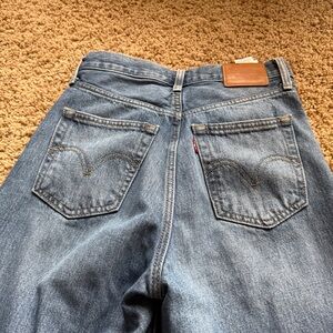 Levi’s ribcage wide leg jeans